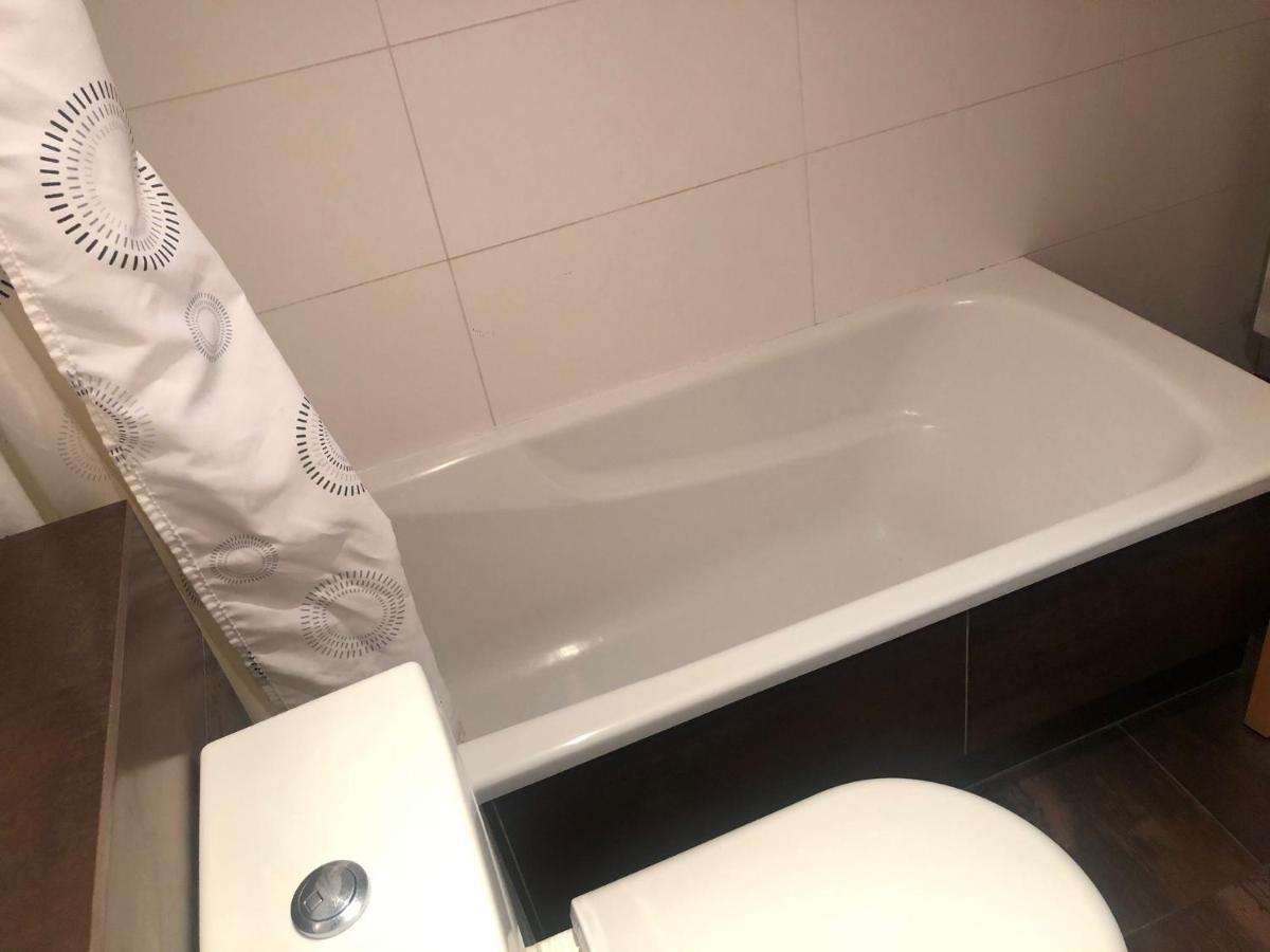Barcelona Style Beach Apartment Экстерьер фото